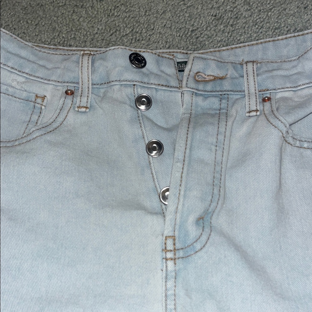 wild fable Light Wash Super High-rise Cutoff Frayed Denim Shorts - Picture 3 of 4